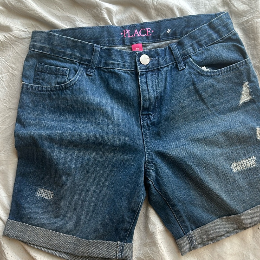 Children’s Place girls 12 shorts